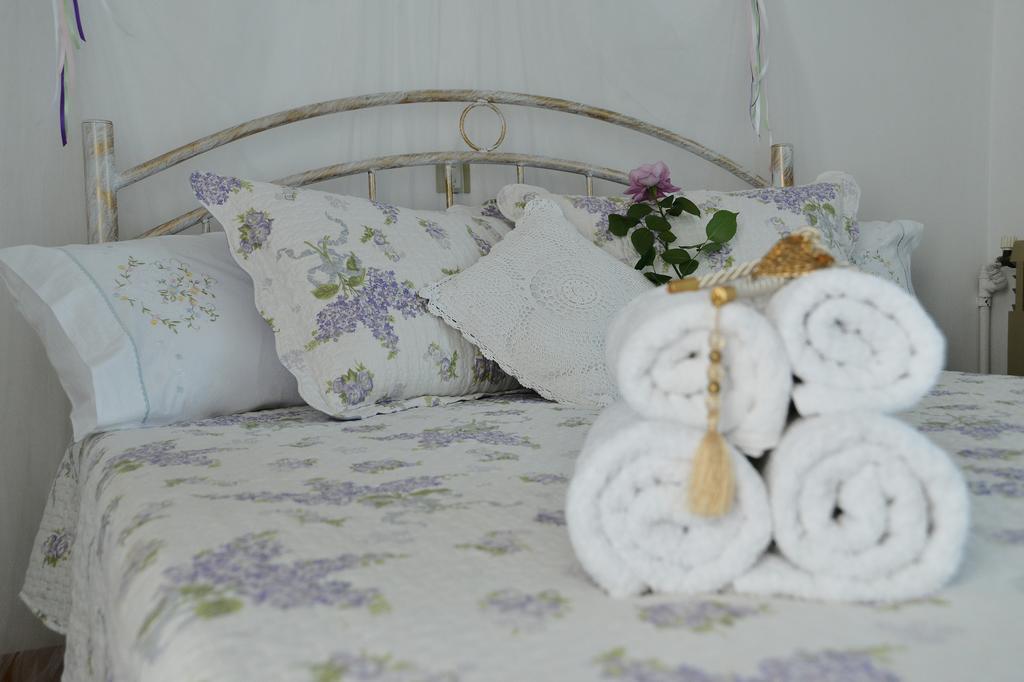 Noble Inn Loutraki  Room photo